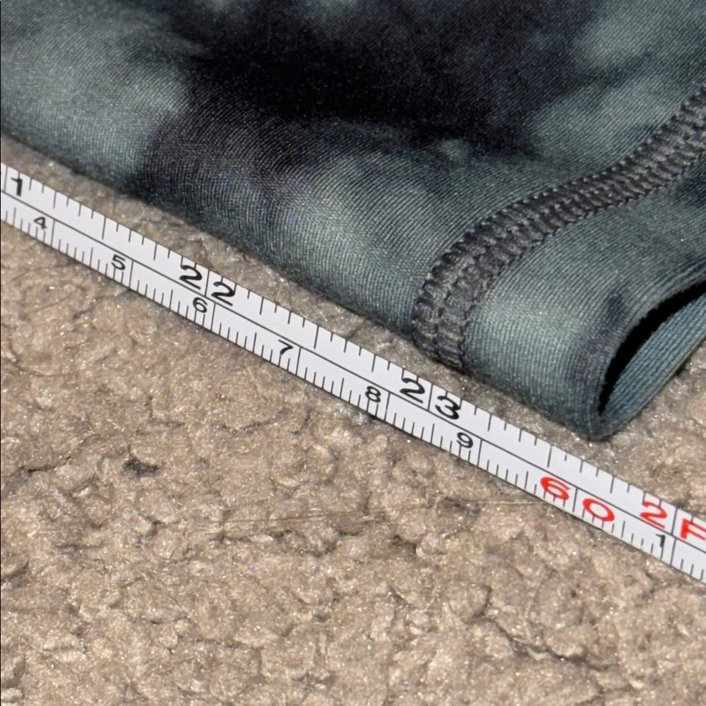 Athleta small salutation 7/8 tie dye leggings womens athletic gym workout - Picture 4 of 8